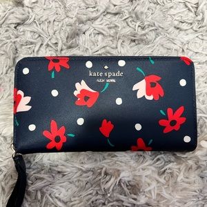 Excellent condition Kate spade wallet